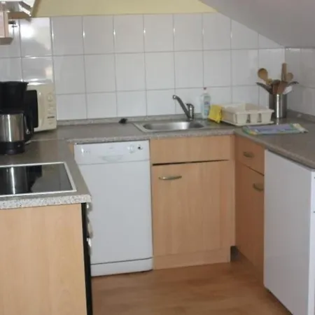 In Gruenderzeitvilla In Strandnaehe Apartamento
