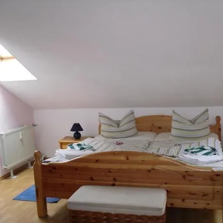 In Gruenderzeitvilla In Strandnaehe Heringsdorf (Usedom)